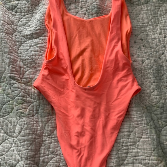 Aerie high cut one piece bathing suit - Picture 2 of 3